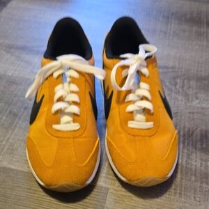 Nike Orange and Black Athletic Shoes